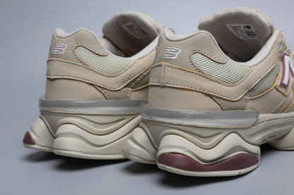 New Balance 9060 Unisex Sneakers Bone Sparrow