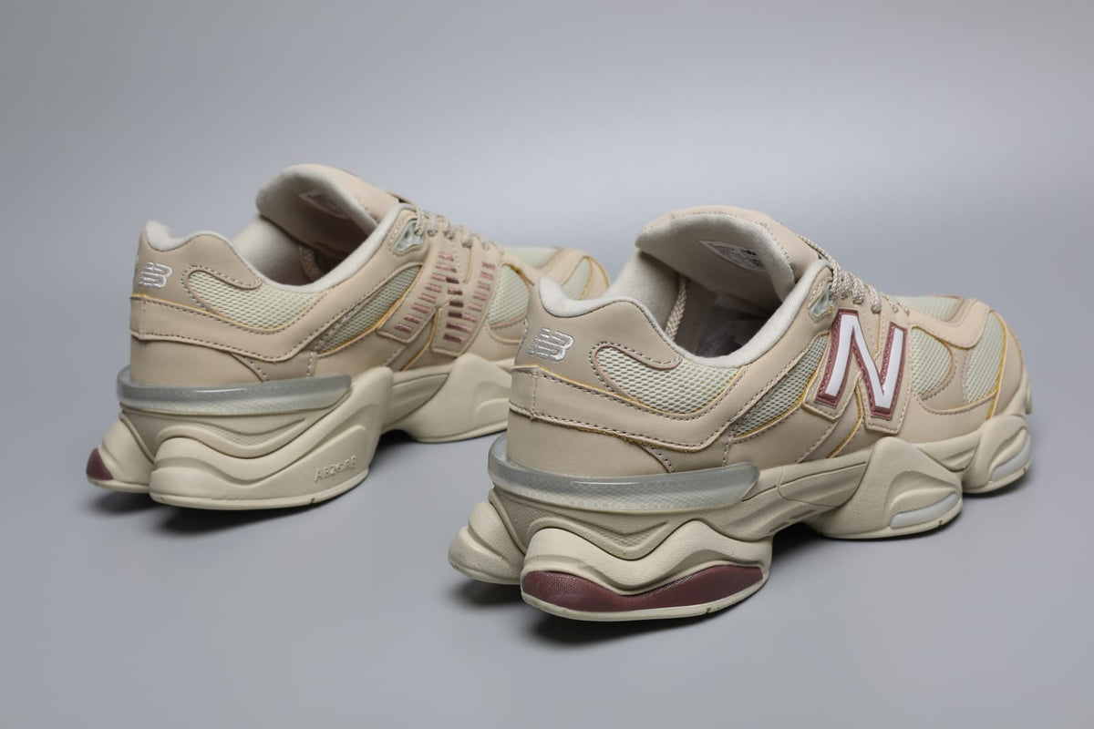 New Balance 9060 Unisex Sneakers Bone Sparrow