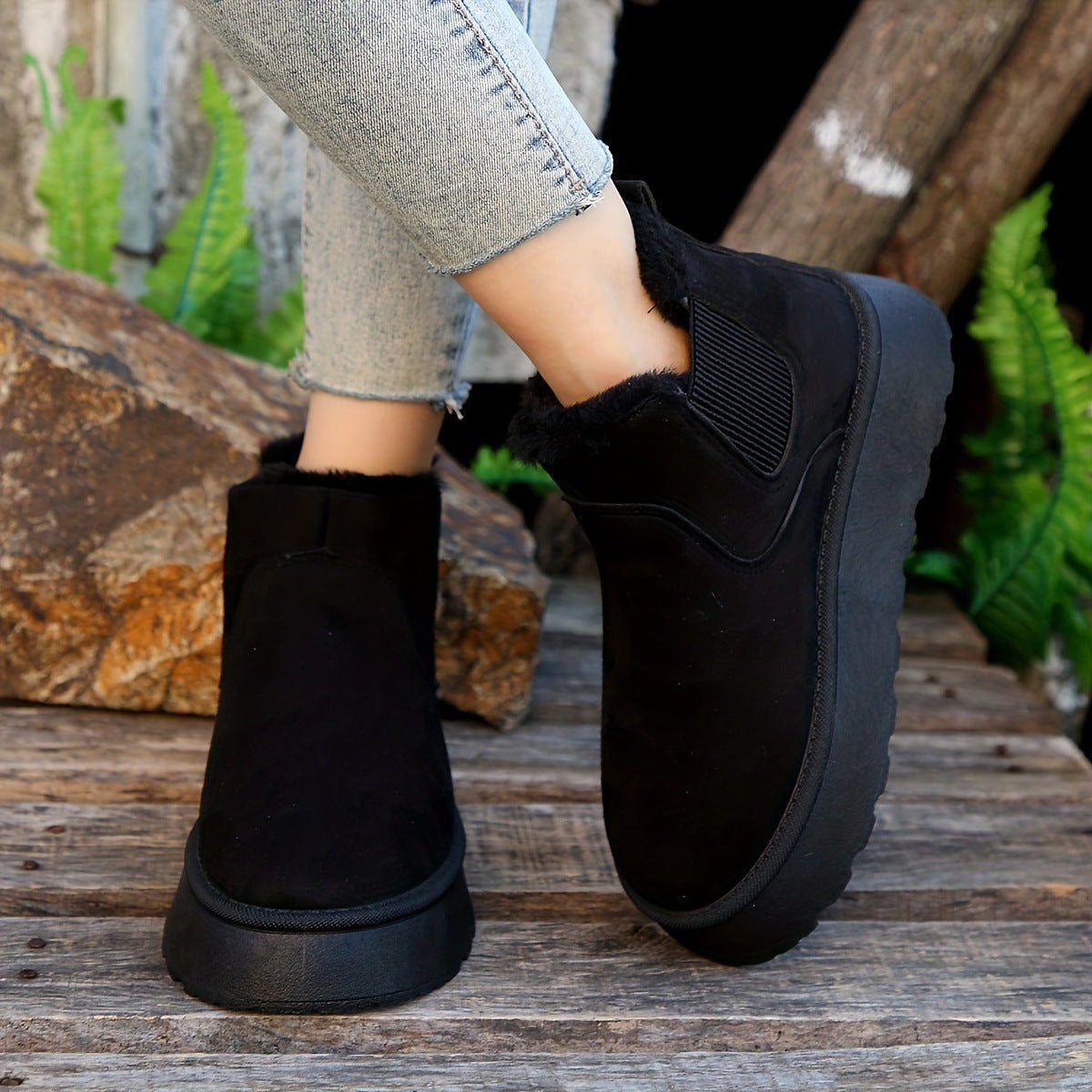 Balerria Women's Warm Winter Thick Sole Boots